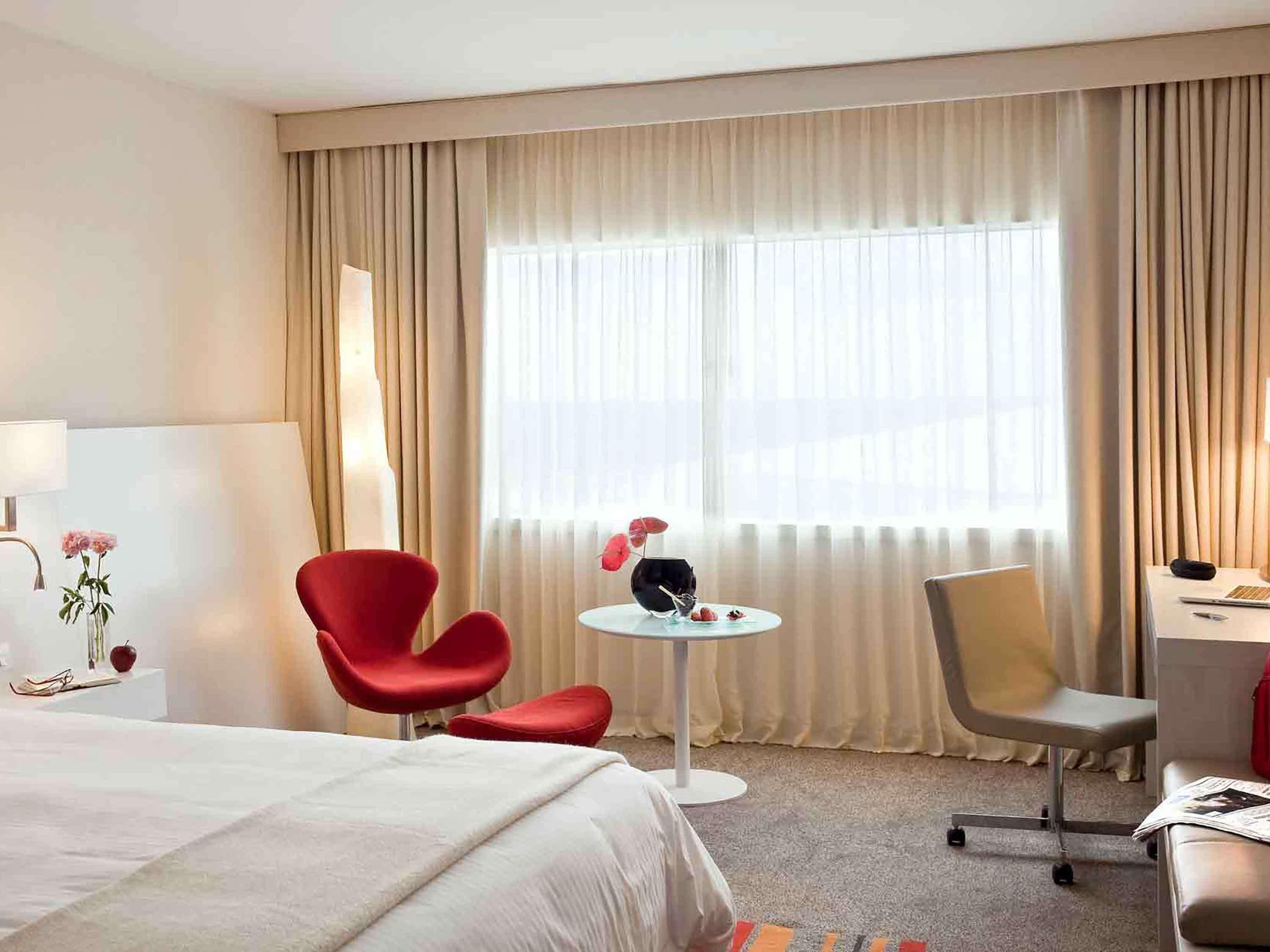 Hotel Pullman City Center Росарио Екстериор снимка