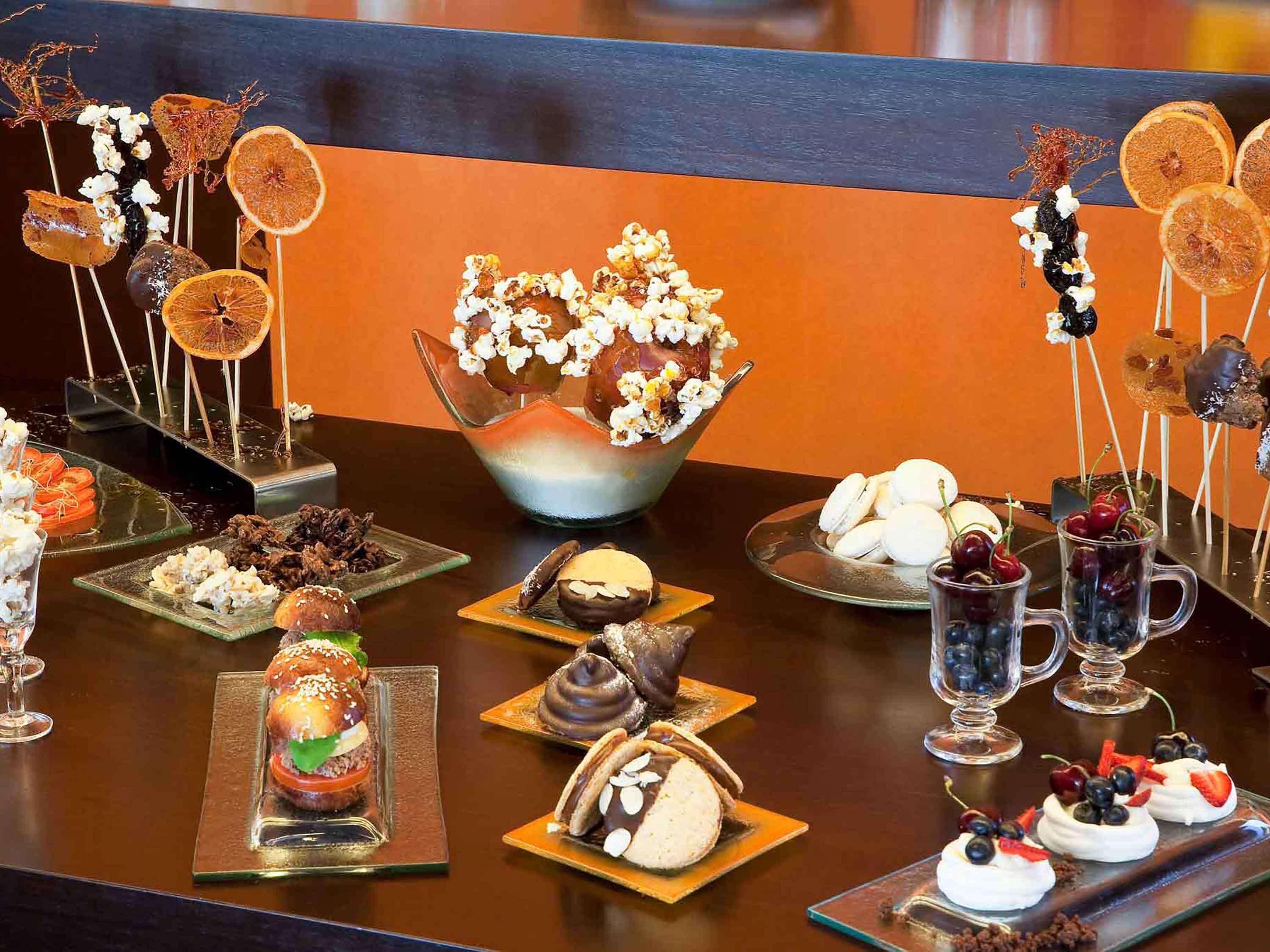 Hotel Pullman City Center Росарио Екстериор снимка
